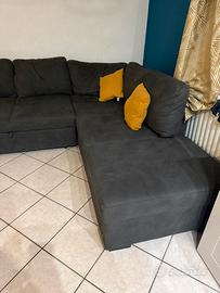 Divano molto bello angolare con contenitore e lett