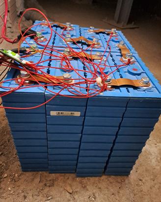 Batterie a Litio LIFEPO4 da 24 Volt-200 AH