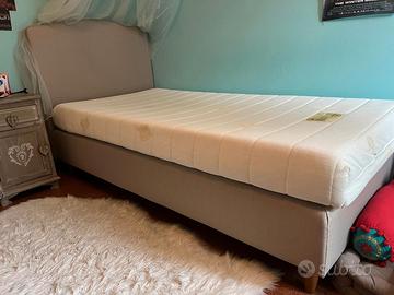 Letto singolo e materasso 