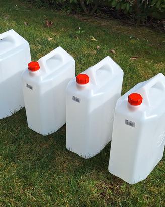 5 canestri in plastica nuovi da 30 litri