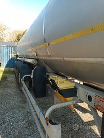 Semirimorchio nuova manaro