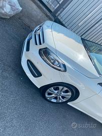 Mercedes clase b 2015 (TRATTABILE)