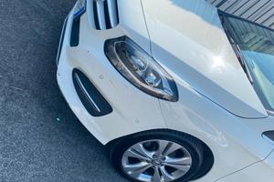 Mercedes clase b 2015 (TRATTABILE)