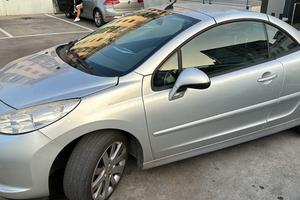 Peugeot 207 - 2010