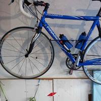 bici da corsa/strada Pinarello tg.M