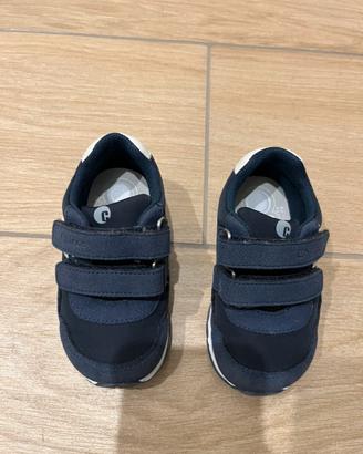 Scarpa Chicco bambino primi passi