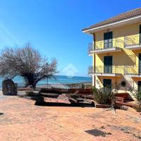 6 LOCALI A PISCIOTTA