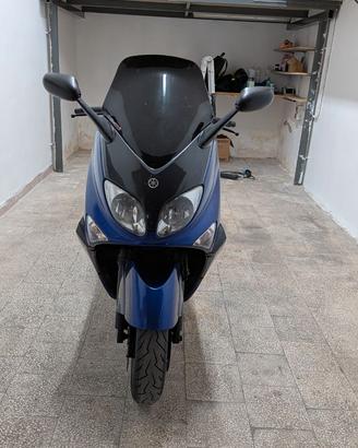 Yamaha T-Max '06