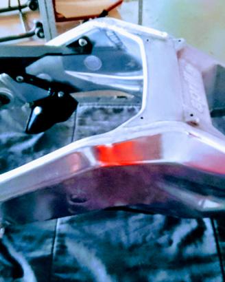 Ricambi originali Aprilia RSV 1000 2005