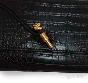 pochette nera