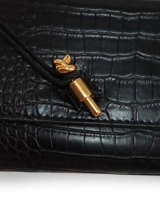 pochette nera