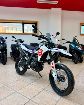 Aprilia SX 125 NUOVA DA IMMATRICOLARE - ULTIMO PEZ