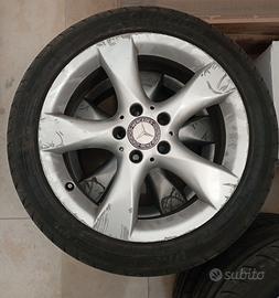 Cerchi e gomme Mercedes
