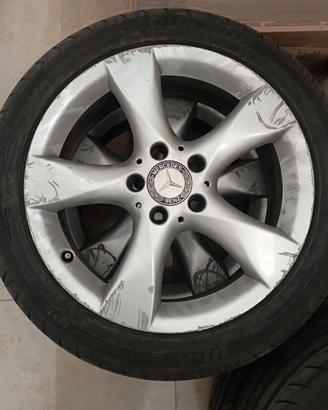 Cerchi e gomme Mercedes
