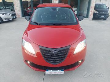 Lancia Ypsilon 1.3 MJT 16V 95 CV 5 porte 2015