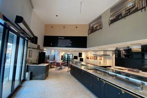 Locale Commerciale Piazza Fiume