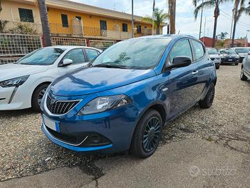 Lancia Ypsilon III 1.0 firefly hybrid Silver s&s 7