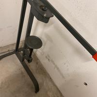 Macchina per tappare bottiglie