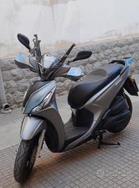 Kymco People 150i