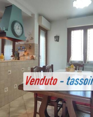 Appartamento di 158 m² con 4 locali e box auto a O