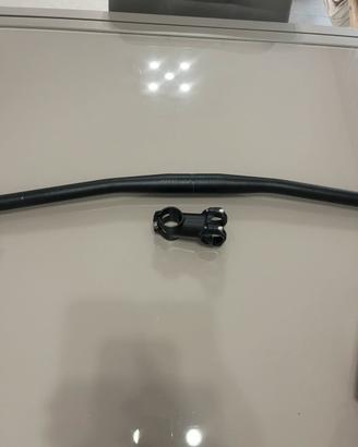 Manubrio e attacco specialized mtb 76 cm