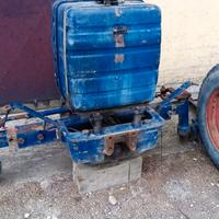 Avantreno trattore