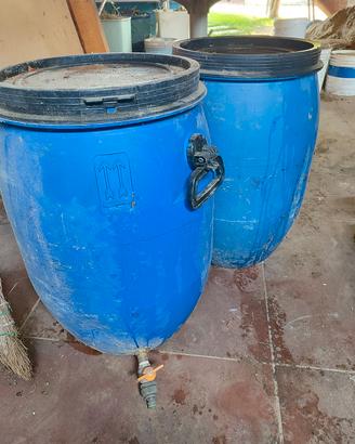Bidoni per acqua 