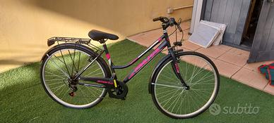 Bici da passeggio donna.