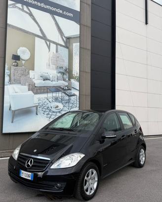 Mercedes-benz A 160 CDI AUTOMATIC Premium
