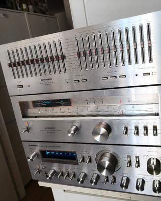Amplificatore e radio Pioneer 9800