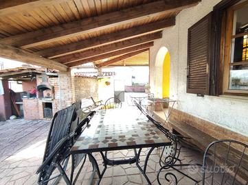 VILLA SINGOLA A VALMONTONE