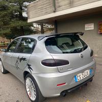 Alfa romeo 147 gpl          urgentemente