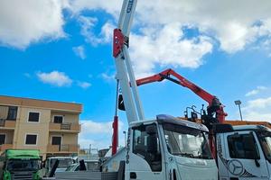 IVECO EUROCARGO 75E17 PIATTAFORMA AEREA-2006