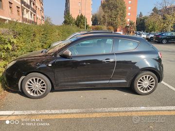 AUTO ALFA ROMEO MITO