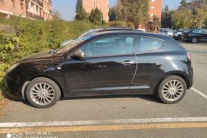 AUTO ALFA ROMEO MITO