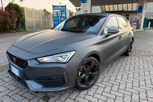Cupra leon allestimento VZ