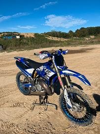 Yamaha YZ 125