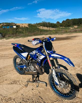 Yamaha YZ 125