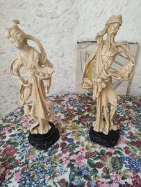 statue  in osso perfette.