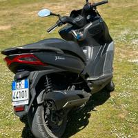 Kymco xtown 300