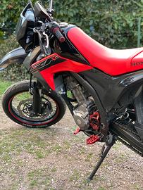 Honda crf 250m