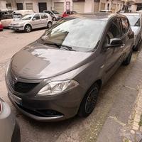 Lancia Ypsilon GPL
