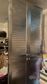 Armadio in legno, dipinto argento!