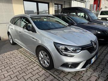 RENAULT Megane Mégane Sporter Blue dCi 115 CV ED