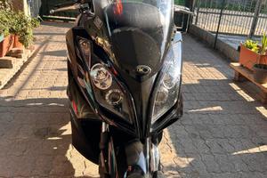 Kymco Downtown 300i - 2017