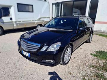 MERCEDES-BENZ E 250 CDI S.W. BlueEFFICIENCY Avan
