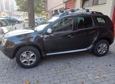 DACIA DUSTER  diesel. 2015