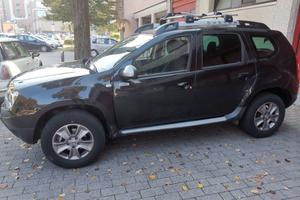 DACIA DUSTER  diesel. 2015