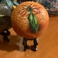 Arancia- Sasso dipinto a mano