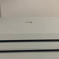 Ps4 pro 1Tb White